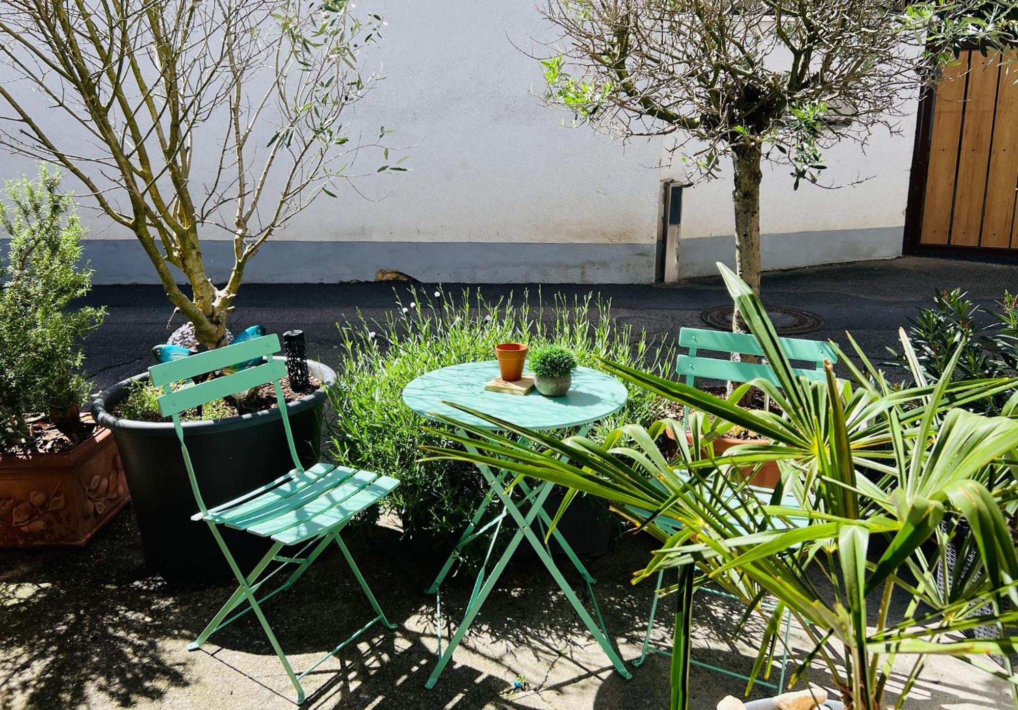 Apartment Amelie - Zimmer Mit Tv, W-Lan, Mikrowelle Und Kuehlschrank, Bad Mit Dusche Мальтердинген Экстерьер фото